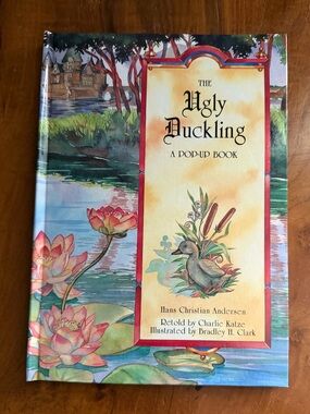 ⭐️2/$12 Vintage Pop-Up Carousel Book- The Ugly Duckling Hans Christian Andersen